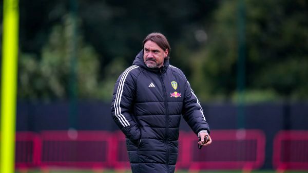 Før Nottingham Forest på Elland Road