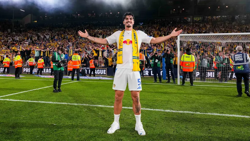 Pascal Struijk forlater Leeds!